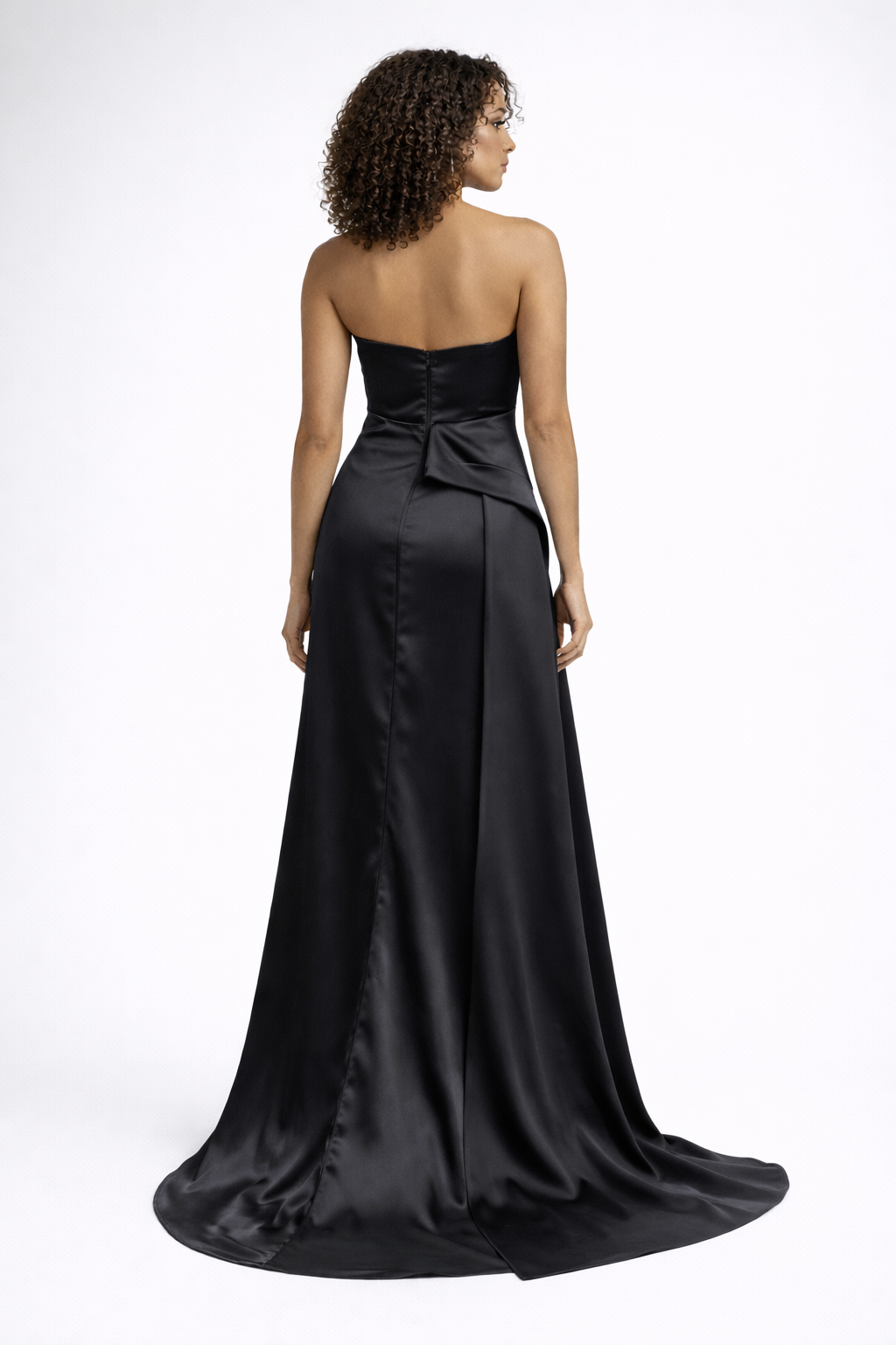 MIDNIGHT - Robe de cocktail satinée en bustier